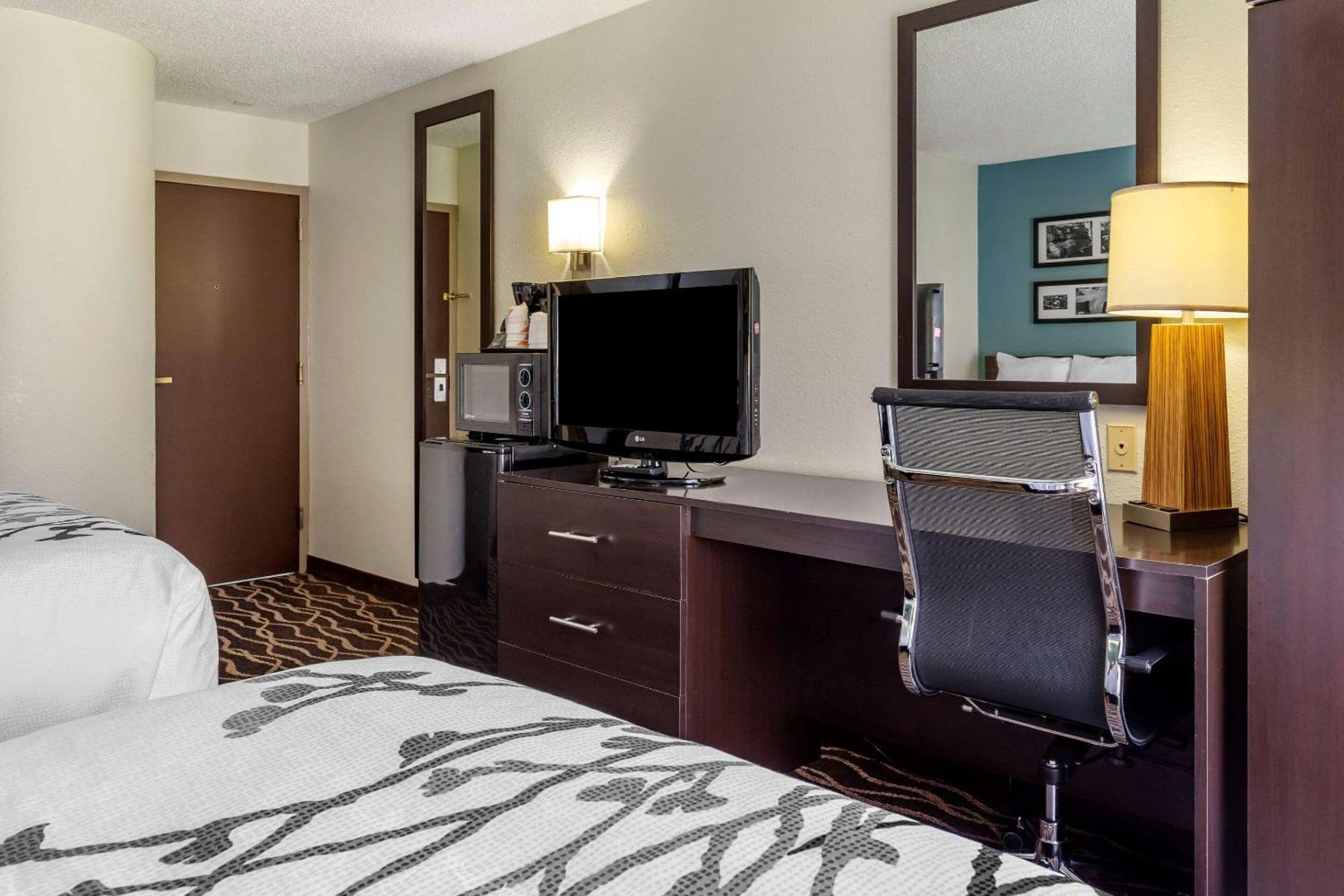 Sleep Inn Fayetteville I-95 Экстерьер фото